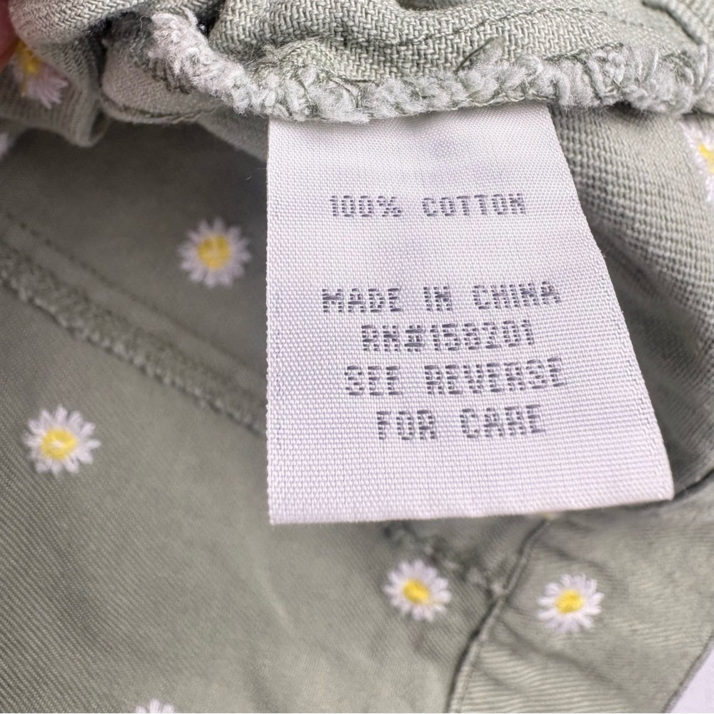 Cali 1850 Olive Green Floral Embroidered Jean Trucker Jacket Cropped Daisies L - Picture 10 of 10